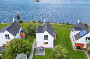 Ferienhaus-An-der-Ostsee-by-Seeblick-Ferien-ORO-direkte-Wasserlage-Sauna-E-Saeule in Olpenitz